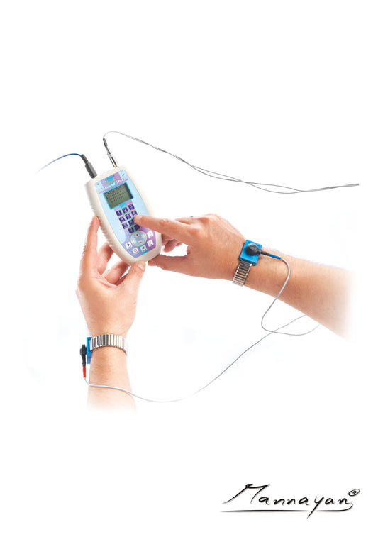 Diamond Shield Zapper iE Crystal mit Armbandmanschetten – Frequenzanwendung komfortabel und einfach in der Anwengung bei Gesund2.biz bestellen